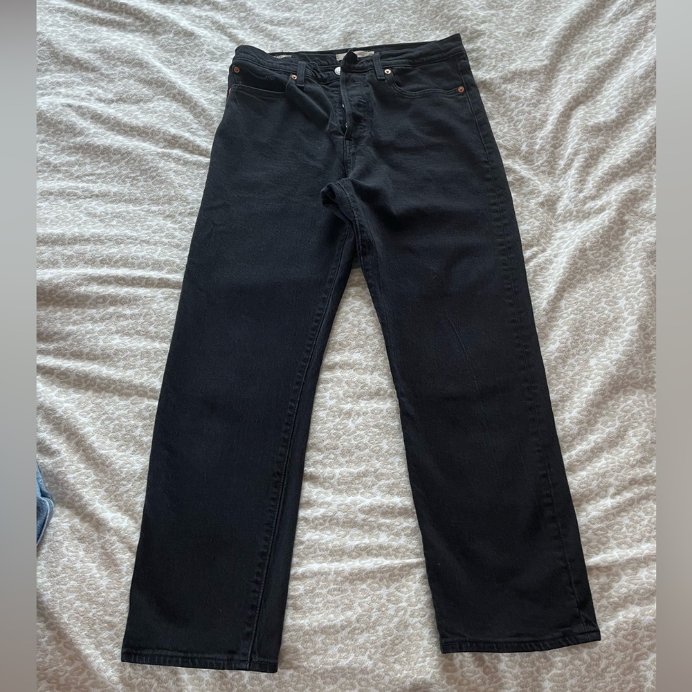 Levi’s Wedgie straight leg black denim jean